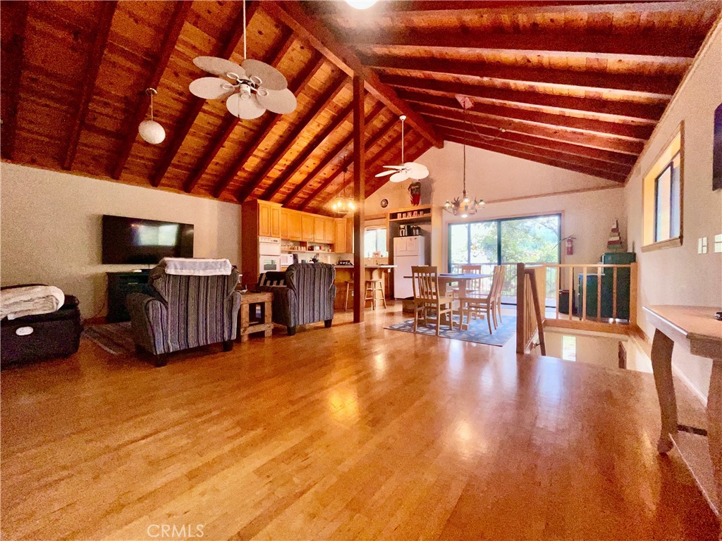 54825 Willow, Bass Lake, CA 93604