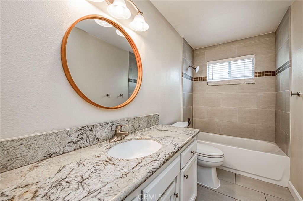 8868 N Chance, Fresno, CA 93720