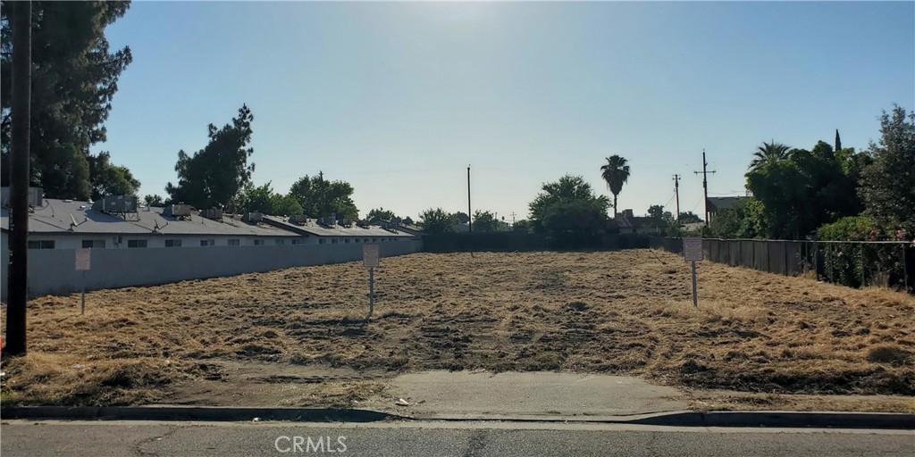 1298 N Millbrook, Fresno, CA 93703