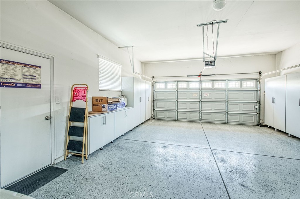 8405 N Paula, Fresno, CA 93720