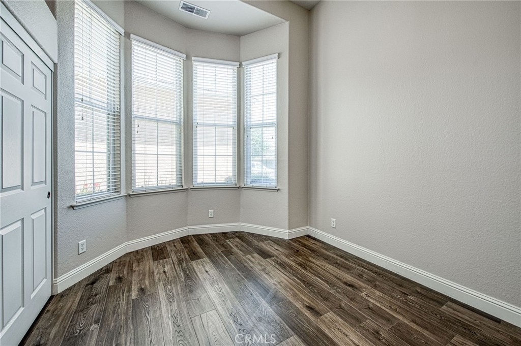 8405 N Paula, Fresno, CA 93720