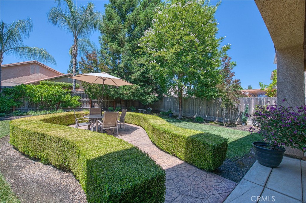 8405 N Paula, Fresno, CA 93720