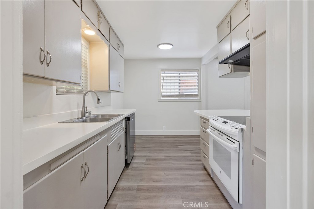 217 N Lincoln St, Coalinga, CA 93210