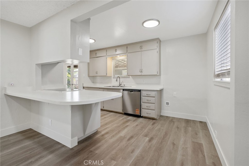217 N Lincoln St, Coalinga, CA 93210