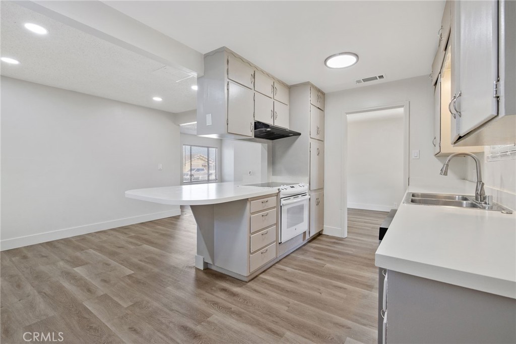 217 N Lincoln St, Coalinga, CA 93210