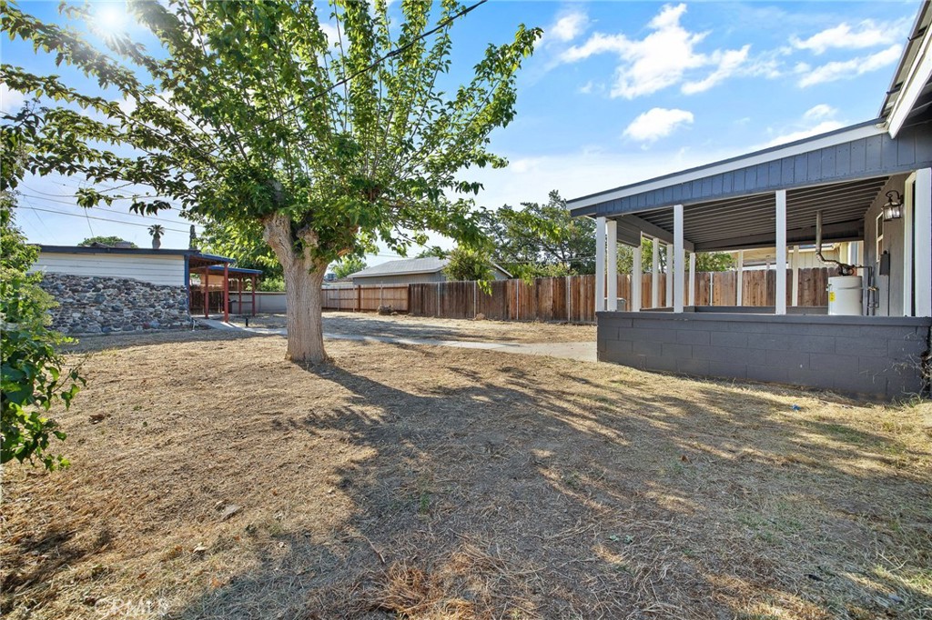 217 N Lincoln St, Coalinga, CA 93210