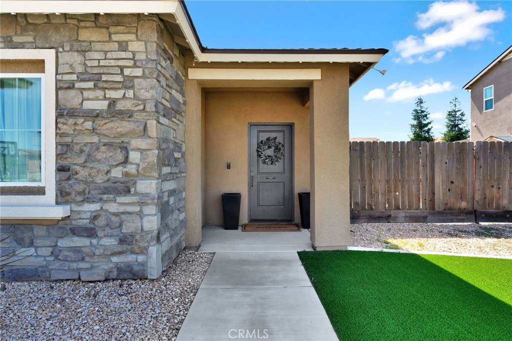 1386 Shoreside, Madera, CA 93637