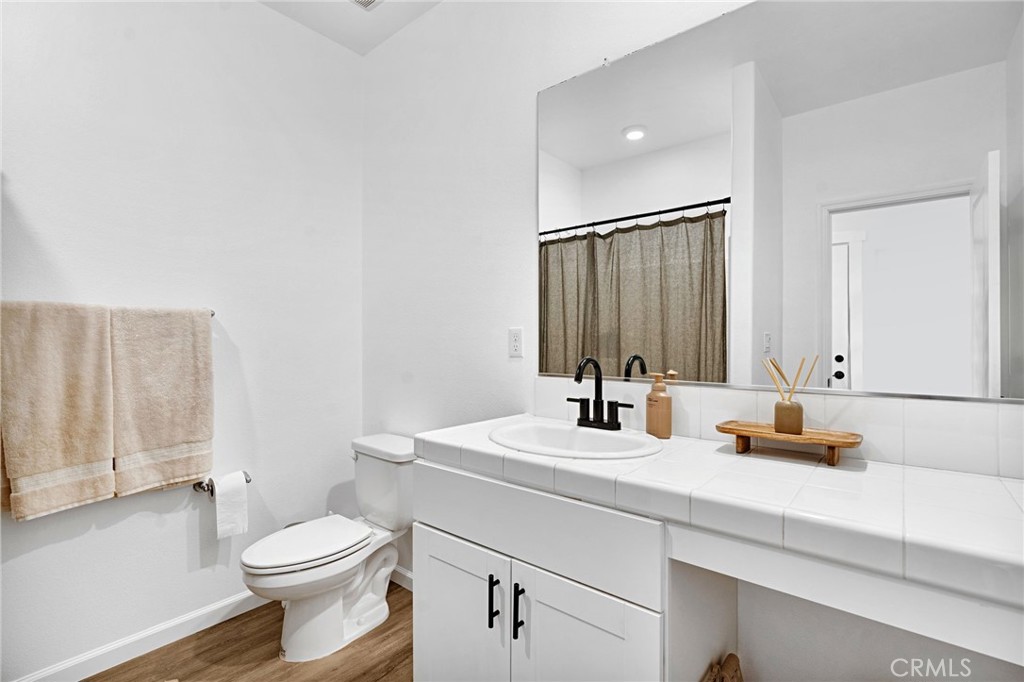 1386 Shoreside, Madera, CA 93637