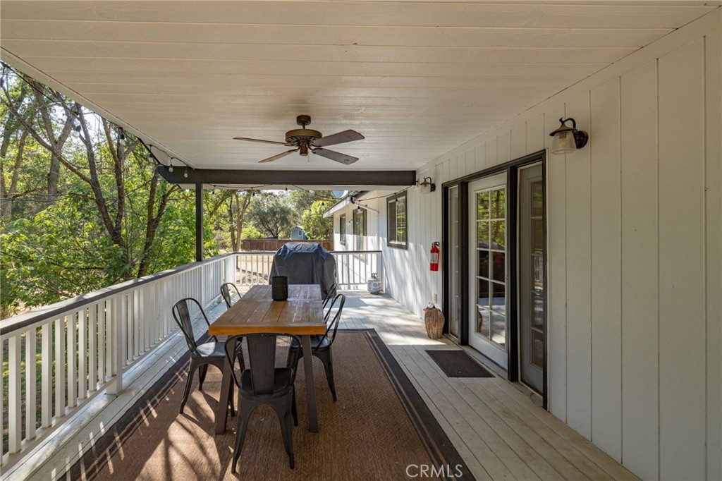 48866 Rock Point Rd, Oakhurst, CA 93644