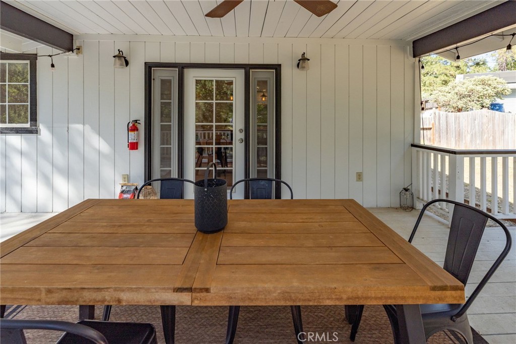48866 Rock Point Rd, Oakhurst, CA 93644