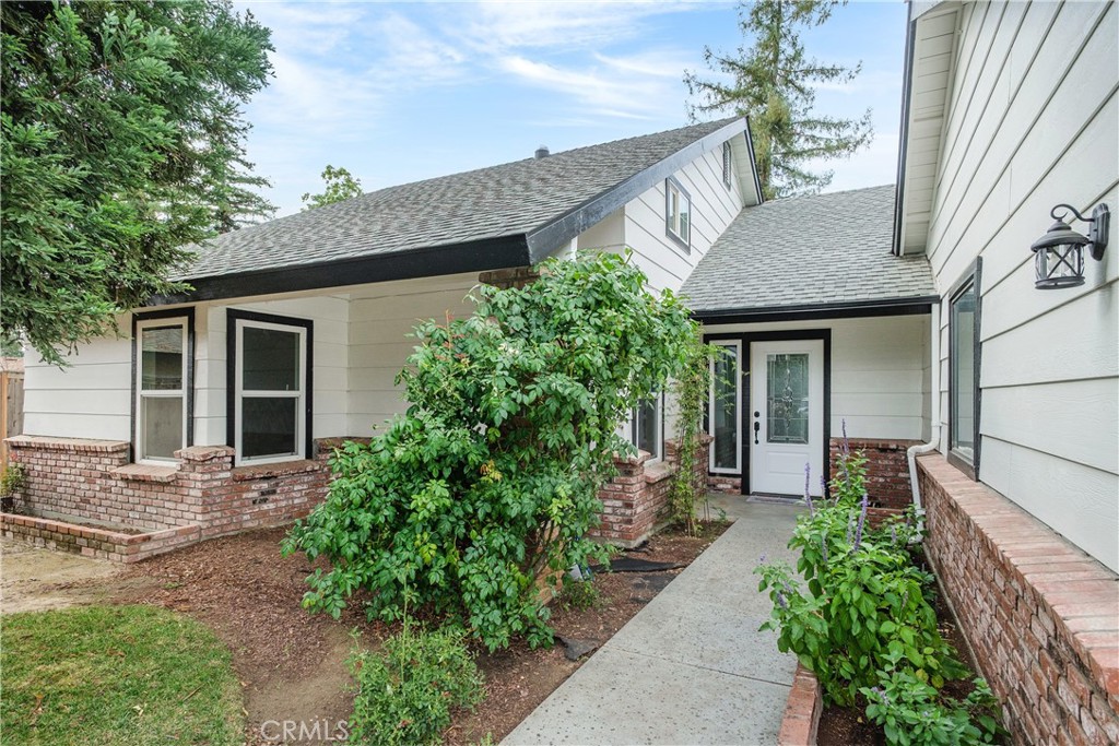 1575 Purvis, Clovis, CA 93611