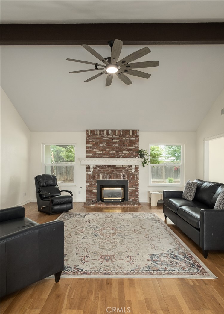1575 Purvis, Clovis, CA 93611