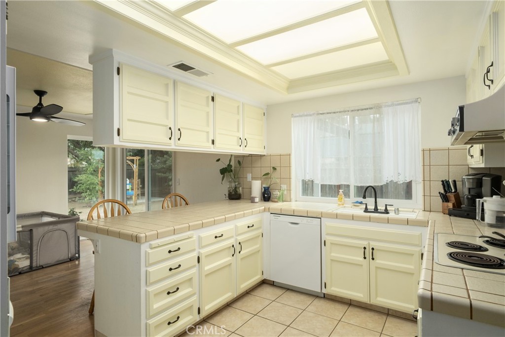 1575 Purvis, Clovis, CA 93611