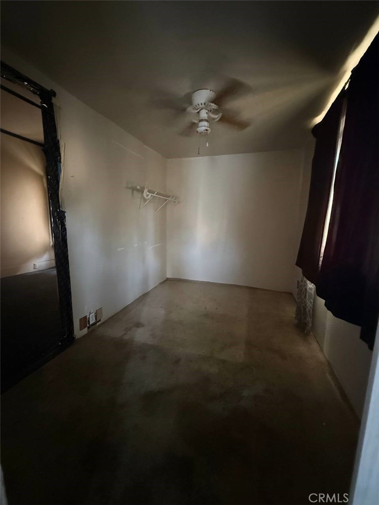 1129 E Nevada Ave, Fresno, CA 93701