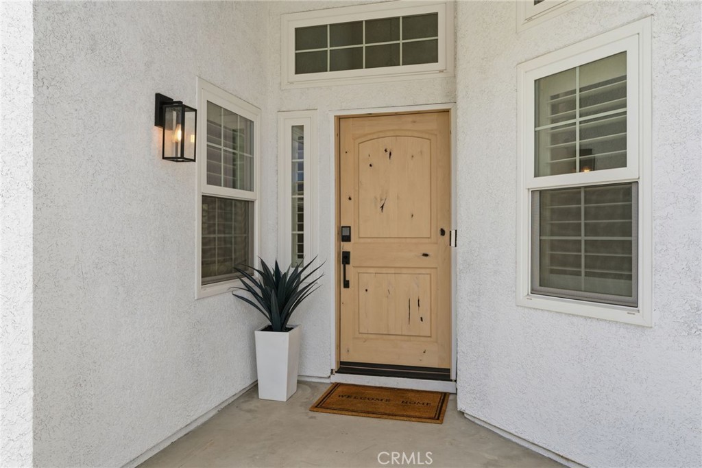 1740 N McKelvy Ave, Clovis, CA 93619