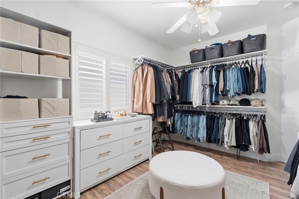 1740 N McKelvy Ave, Clovis, CA 93619