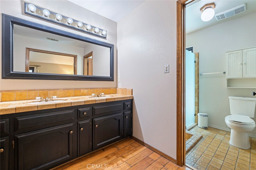 580 E Salem, Fresno, CA 93720