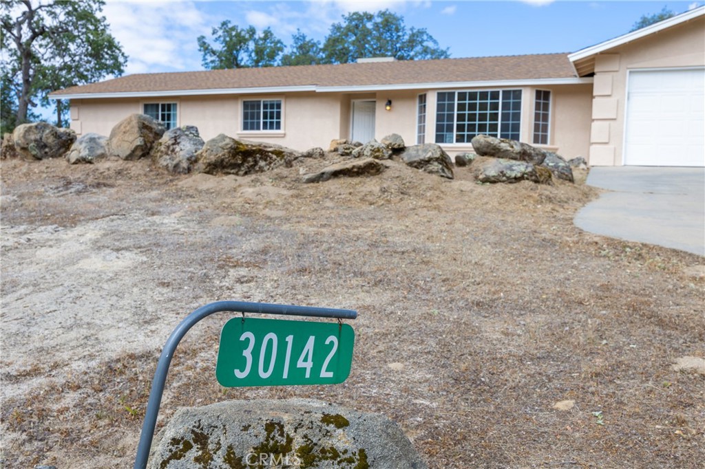 30142 Revis Road, Coarsegold, CA 93614