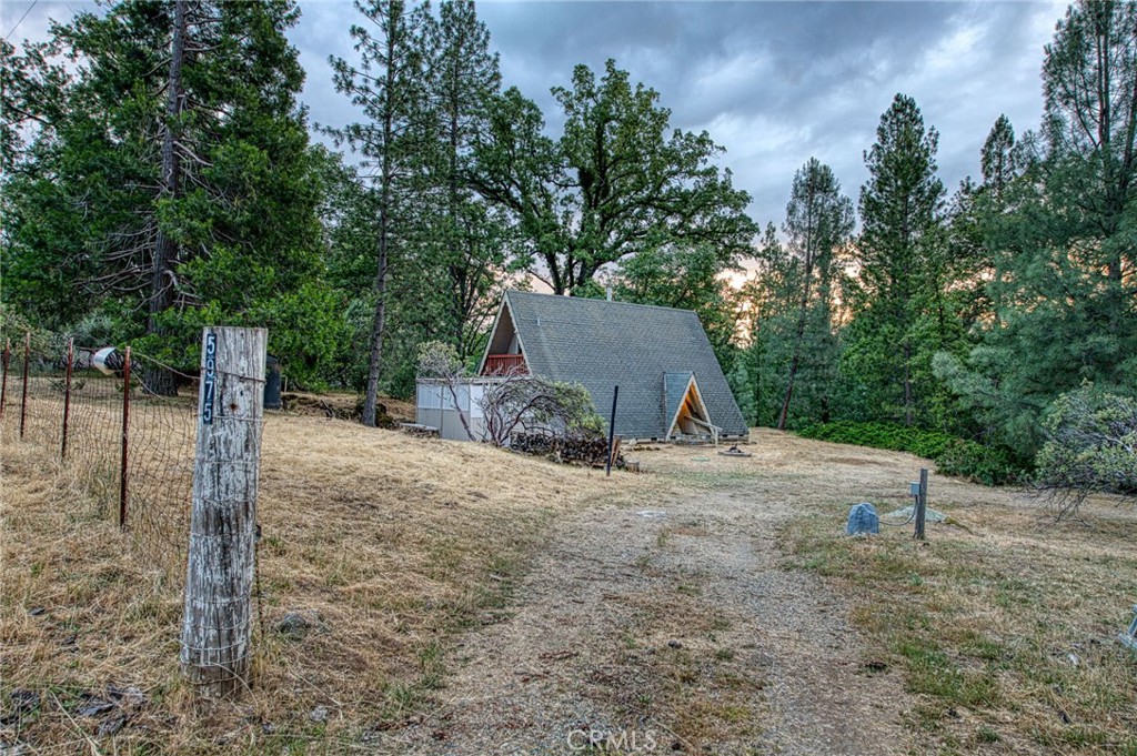 5974 Evergreen Ln, Mariposa, CA 95338