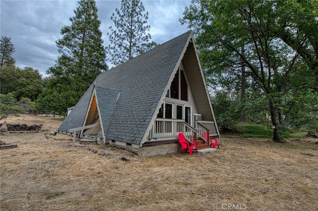 5974 Evergreen Ln, Mariposa, CA 95338