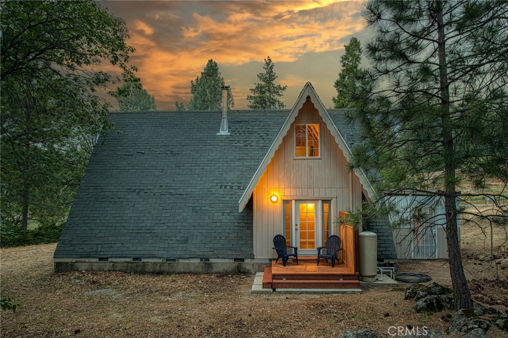 5974 Evergreen Ln, Mariposa, CA 95338
