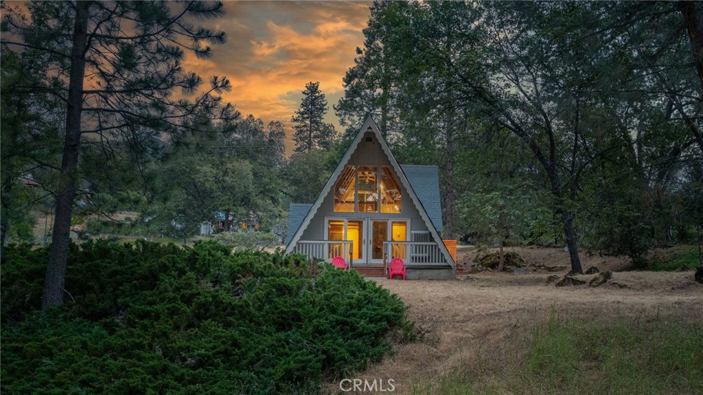 5974 Evergreen Ln, Mariposa, CA 95338
