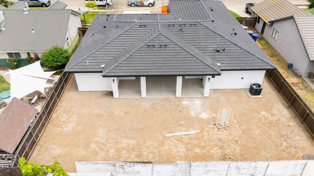 181 Grace Ct, Lemoore, CA 93245