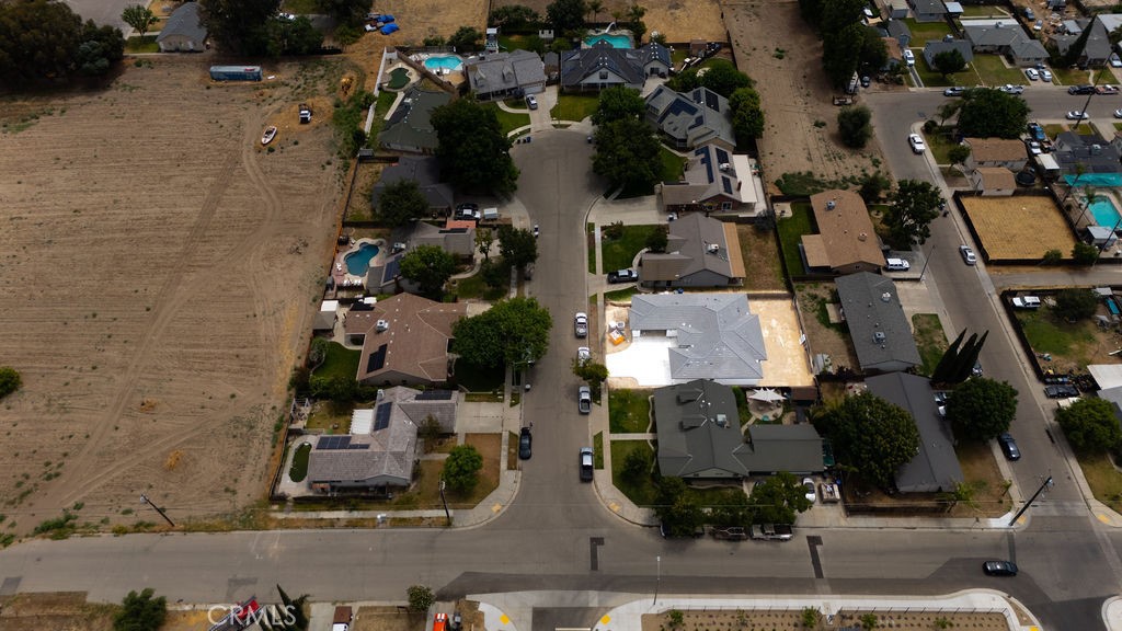 181 Grace Ct, Lemoore, CA 93245