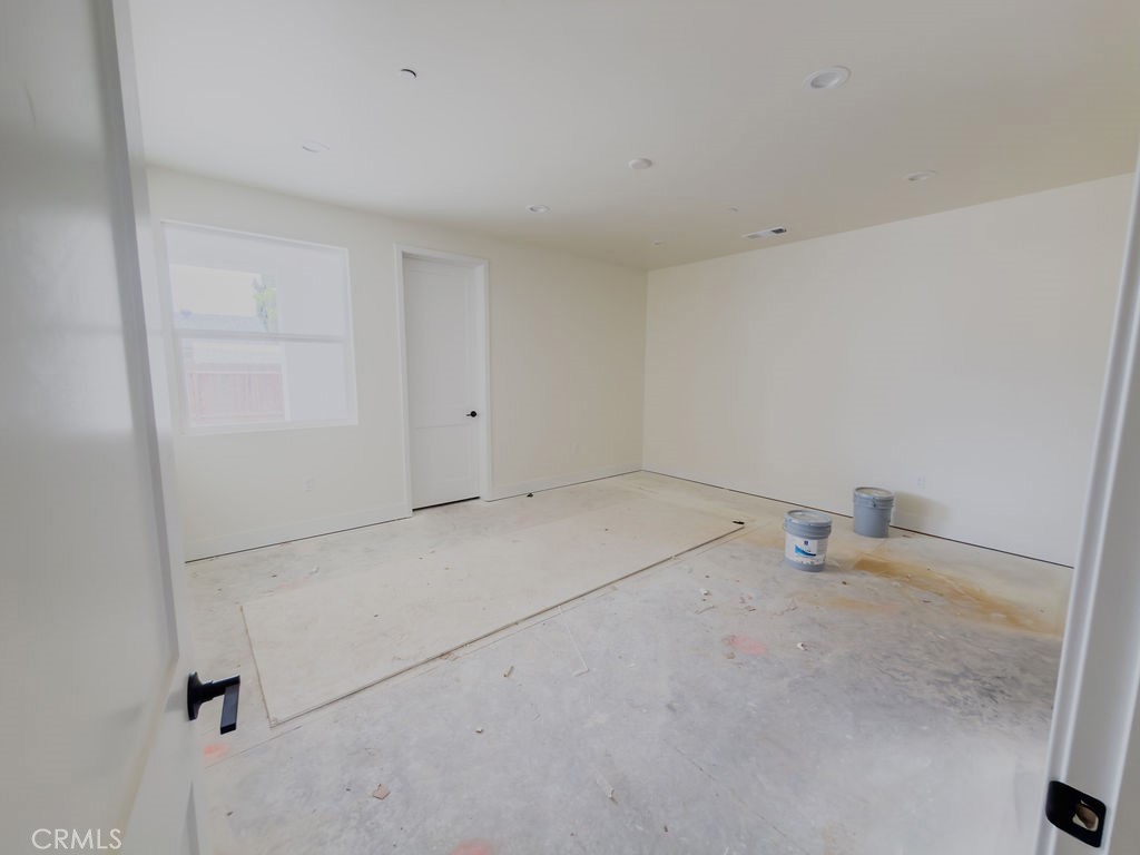 181 Grace Ct, Lemoore, CA 93245