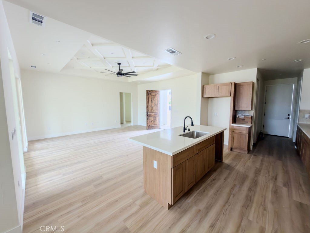 181 Grace Ct, Lemoore, CA 93245