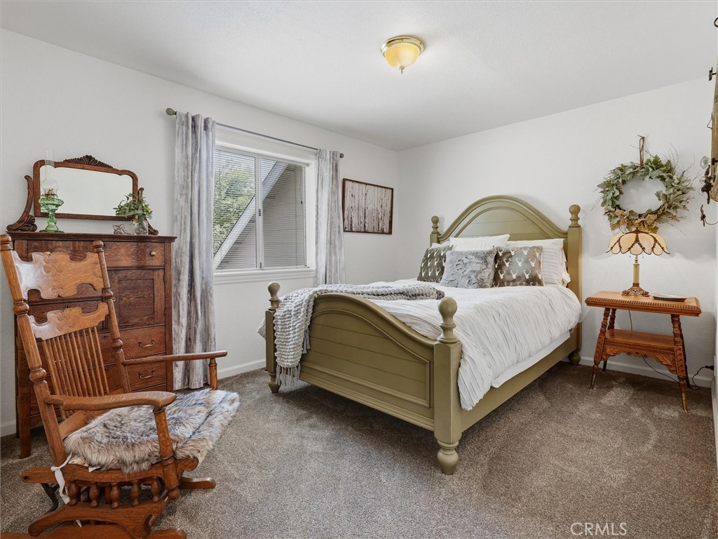 40472 Road 274, Bass Lake, CA 93604