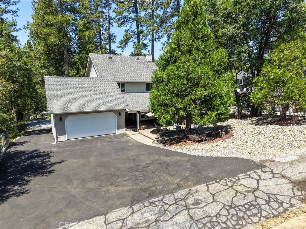 40472 Road 274, Bass Lake, CA 93604