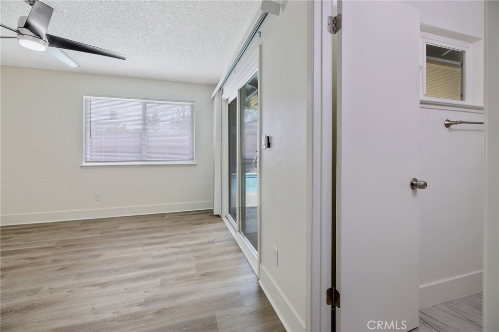 534 W Swift Ave, Clovis, CA 93612