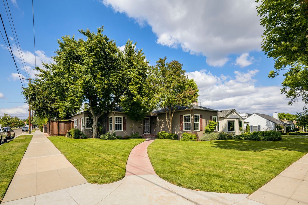 107 E Normal, Fresno, CA 93704