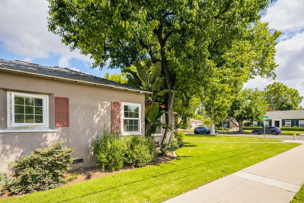 107 E Normal, Fresno, CA 93704
