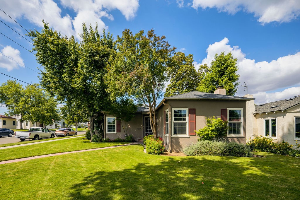 107 E Normal, Fresno, CA 93704