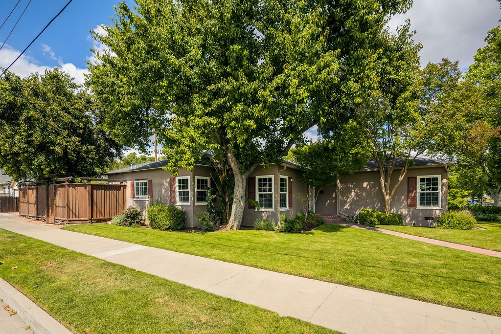 107 E Normal, Fresno, CA 93704