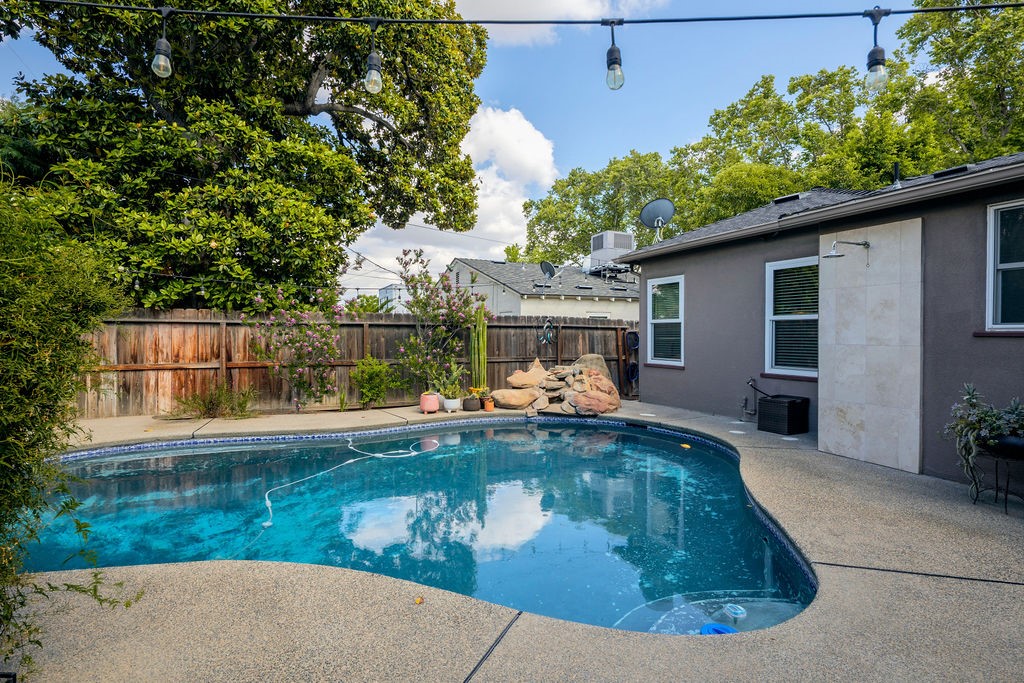 107 E Normal, Fresno, CA 93704