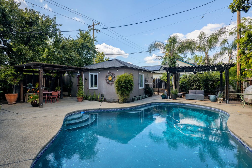 107 E Normal, Fresno, CA 93704