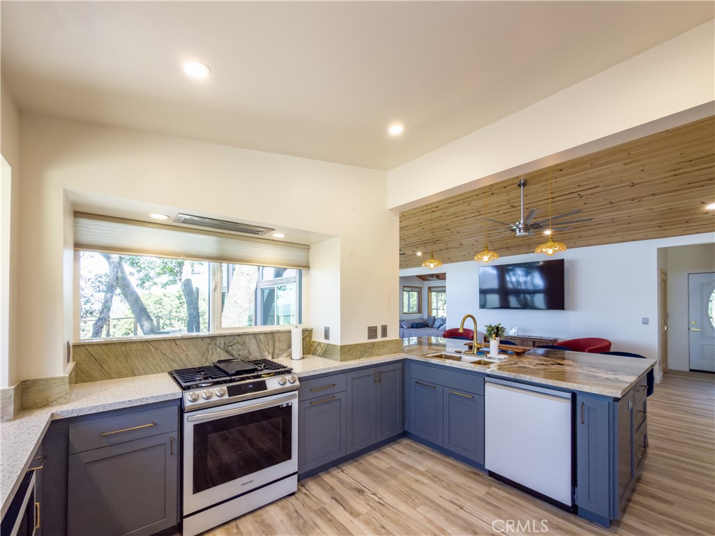 51571 Coyote Ridge, Oakhurst, CA 93644