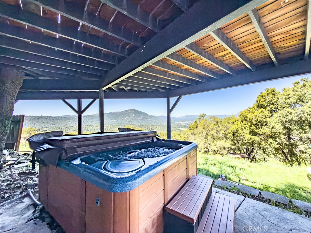 51571 Coyote Ridge, Oakhurst, CA 93644