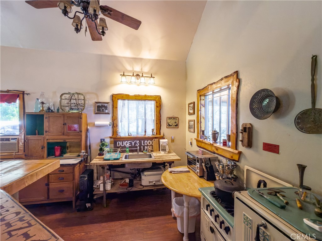 51571 Coyote Ridge, Oakhurst, CA 93644
