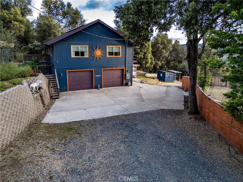 51571 Coyote Ridge, Oakhurst, CA 93644