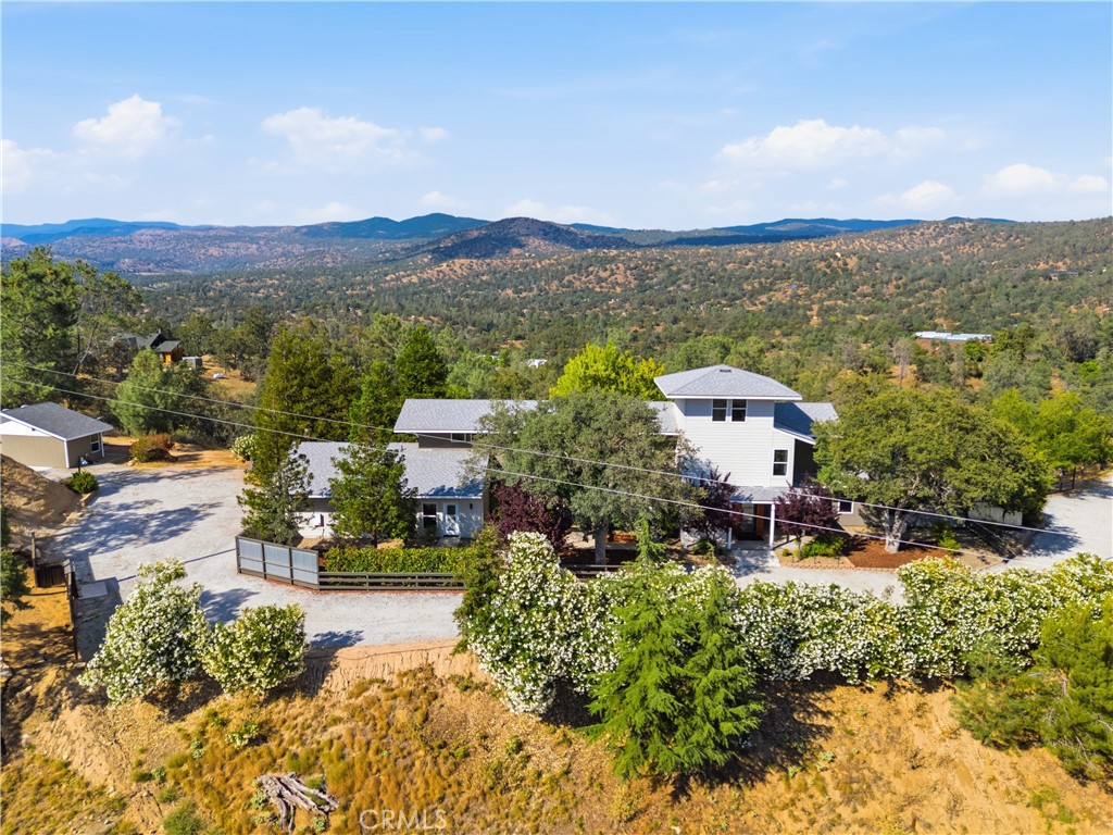 41819 Lilley Mountain Dr, Coarsegold, CA 93614