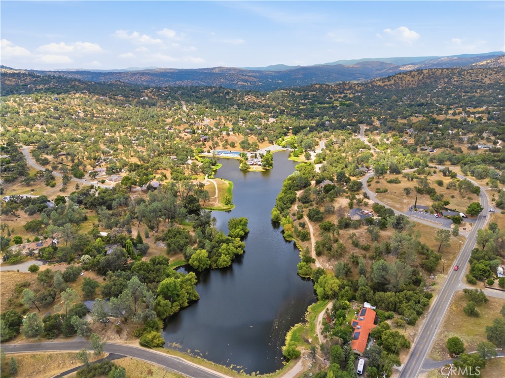 41819 Lilley Mountain Dr, Coarsegold, CA 93614