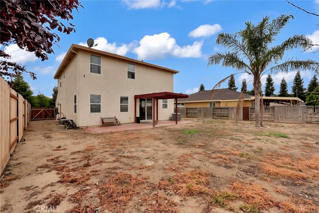 105 Pine Street, Chowchilla, CA 93610