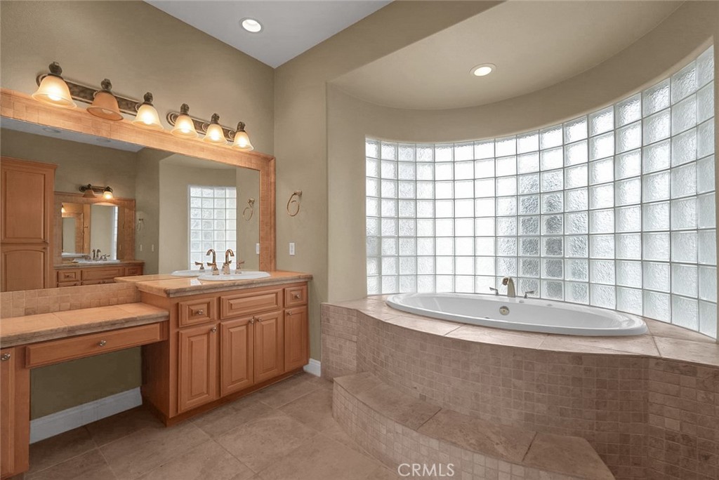 3010 W Golf, Chowchilla, CA 93610