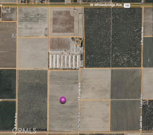 1 S Plumas Ave, Kerman, CA 93630