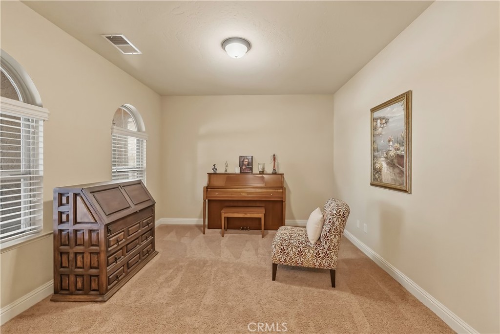 5673 N Sycamore, Fresno, CA 93723