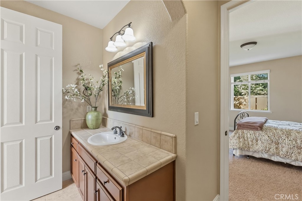 5673 N Sycamore, Fresno, CA 93723